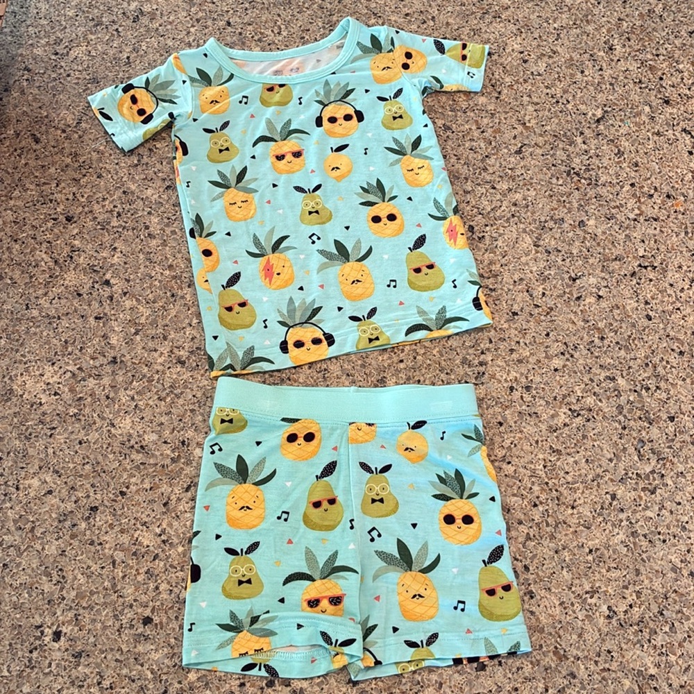 12-18 mos Little Sleepies Pineapple Jams - Picture 4 of 13